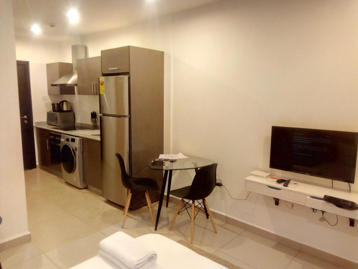 The Gallery Premier Suites Accra Exteriér fotografie