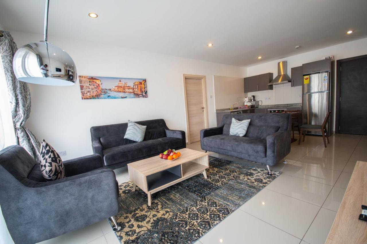 The Gallery Premier Suites Accra Exteriér fotografie