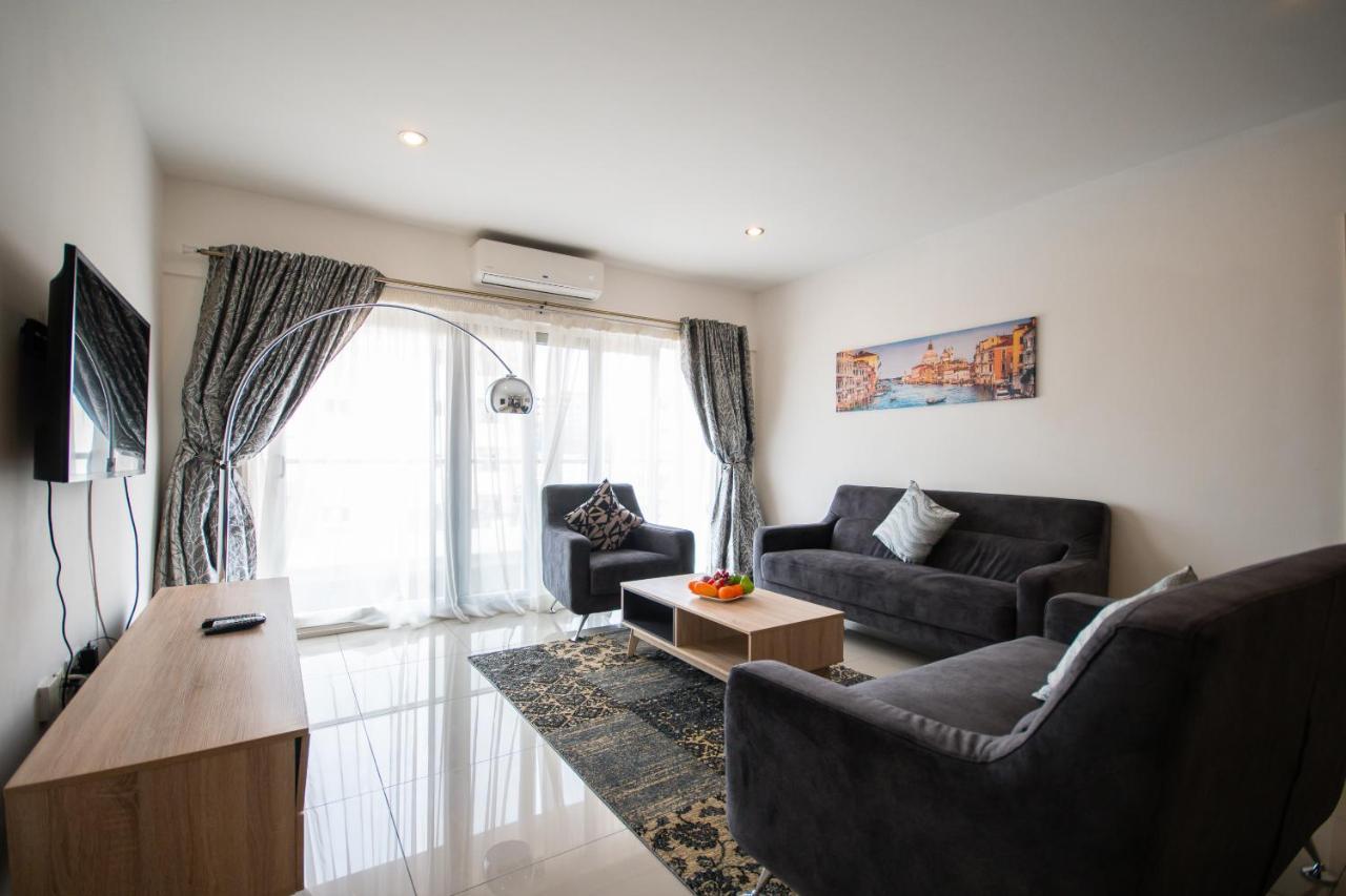 The Gallery Premier Suites Accra Exteriér fotografie